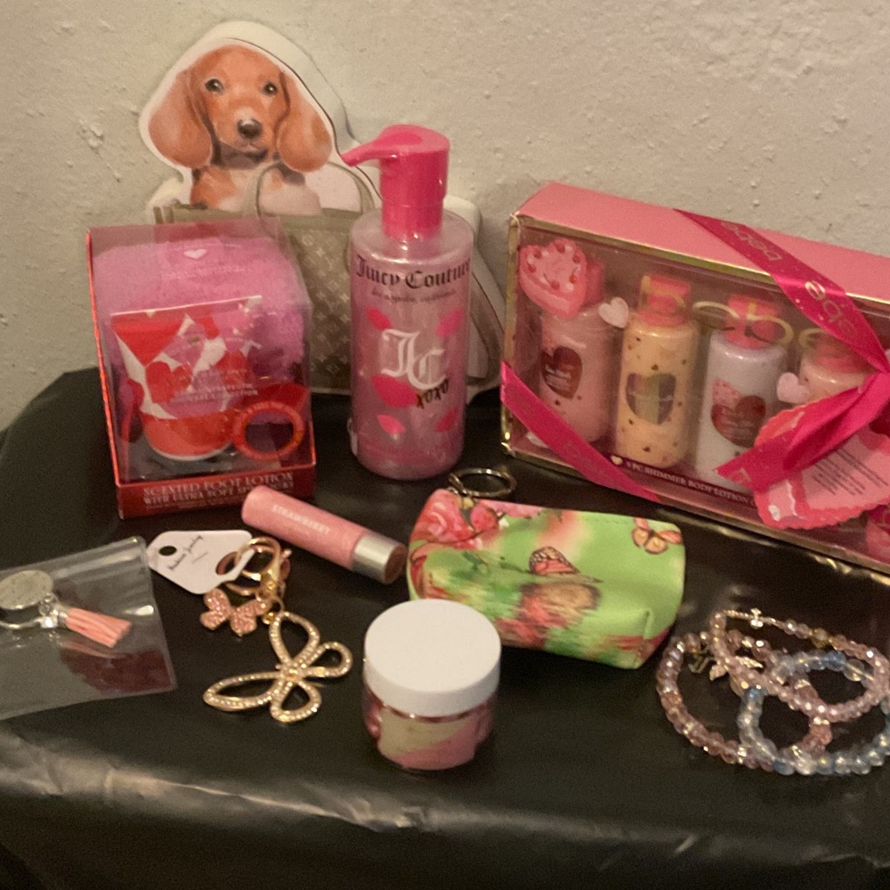 Beauty Bundle - Picture 8 of 8